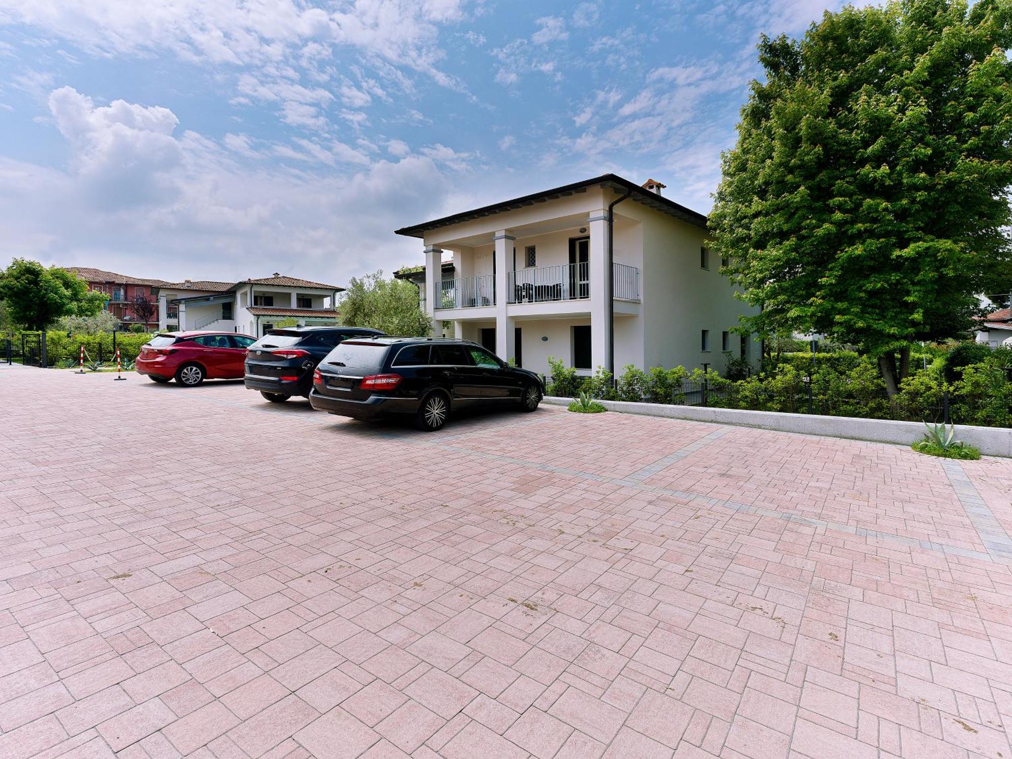 Residence Fiore Rosso Sirmione Exterior foto
