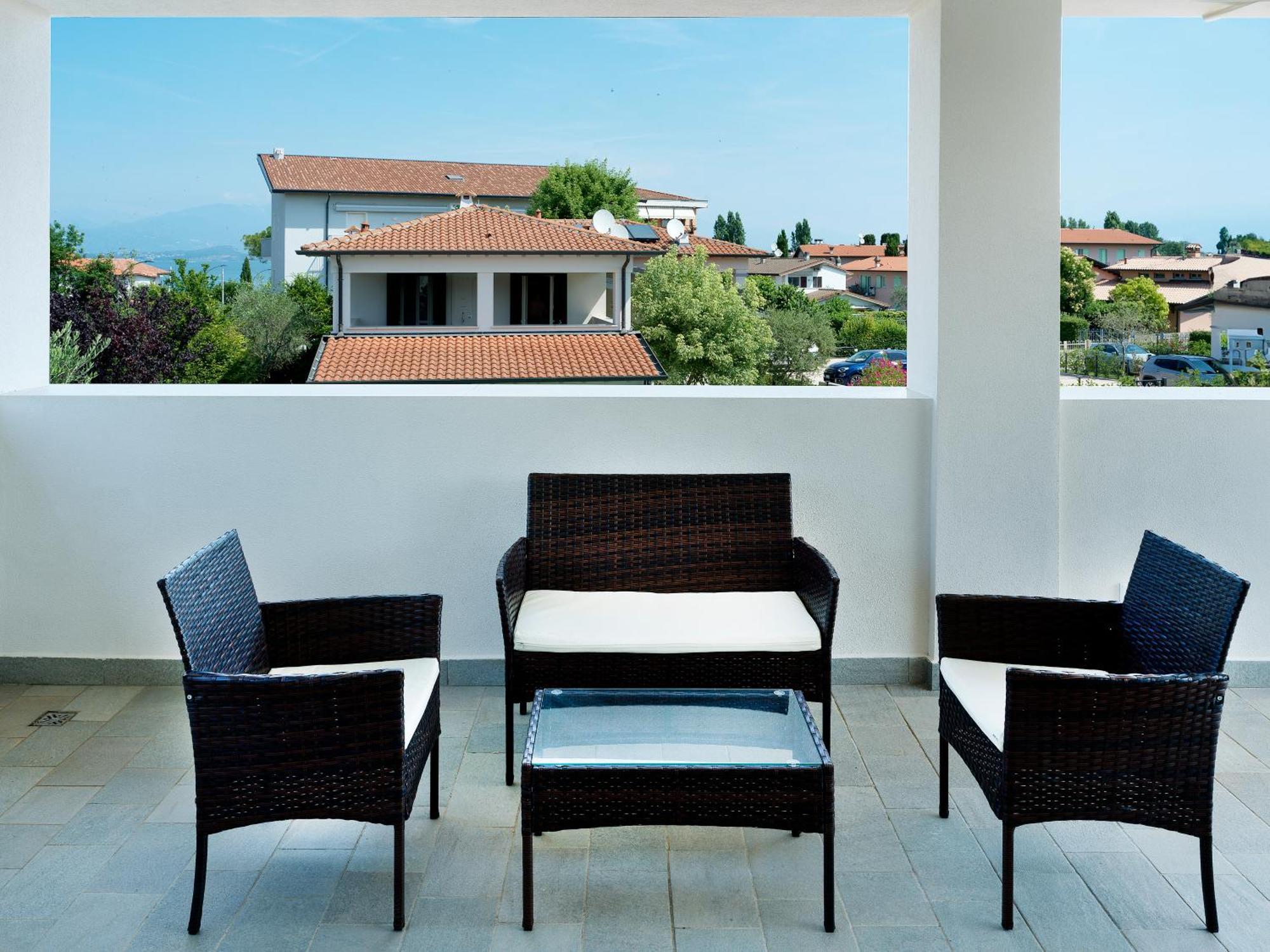 Residence Fiore Rosso Sirmione Zimmer foto